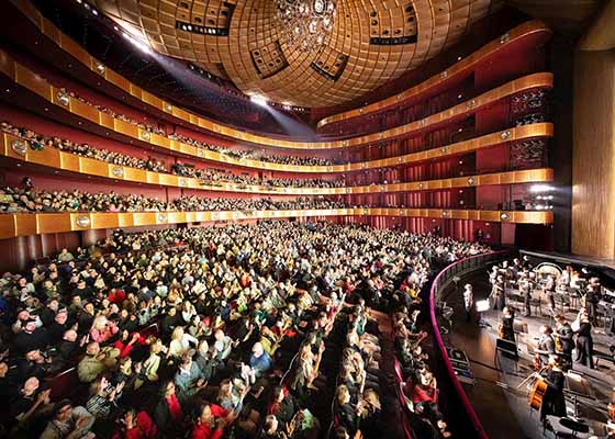 欧美名流贵族赞神韵：通往神性的阶梯