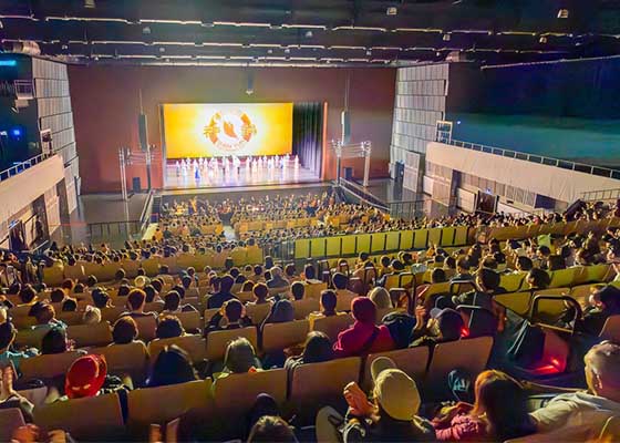 神韵指引回归之路台湾观众感受光明和希望