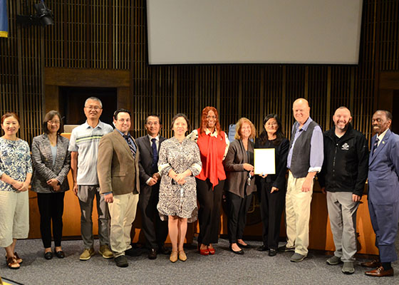 特拉华纽卡斯县议会通过决议谴责中共迫害法轮功